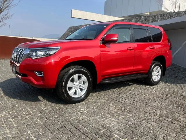 TOYOTA LAND CRUISER PRADO TX RED 2023 - image 2