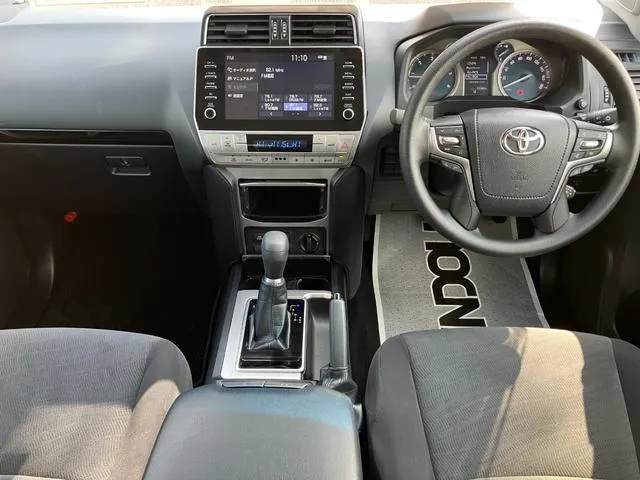 TOYOTA LAND CRUISER PRADO TX RED 2023 - image 7