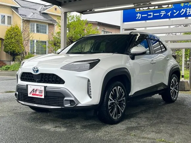 YARIS CROSS Z 2023 PEARL WHITE - image 1