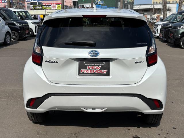TOYOTA AQUA Z 2025 WHITE - image 3