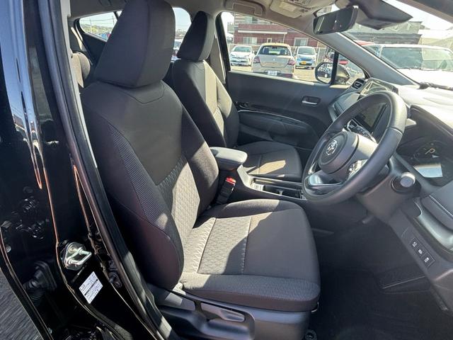 TOYOTA AQUA Z 2025-BLACK M - image 8