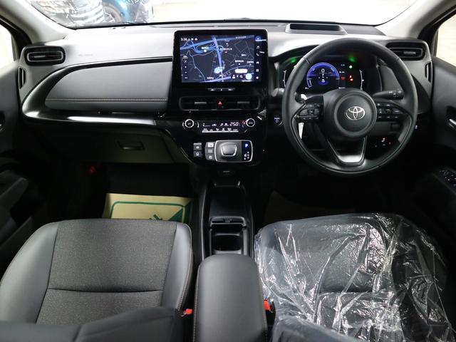 TOYOTA AQUA Z-2025 GREEN - image 11