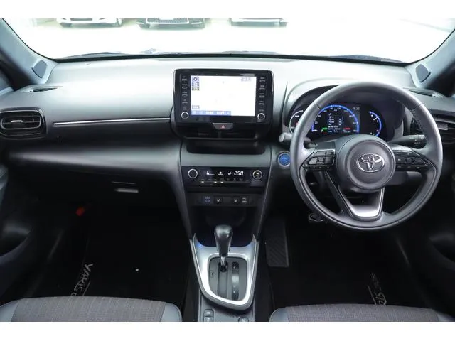 YARIS CROSS Z 2023 BLUE - image 2