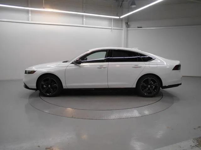 HONDA ACCORD E:HEV HONDA SENSING 360+ PEARL 2025 - image 4