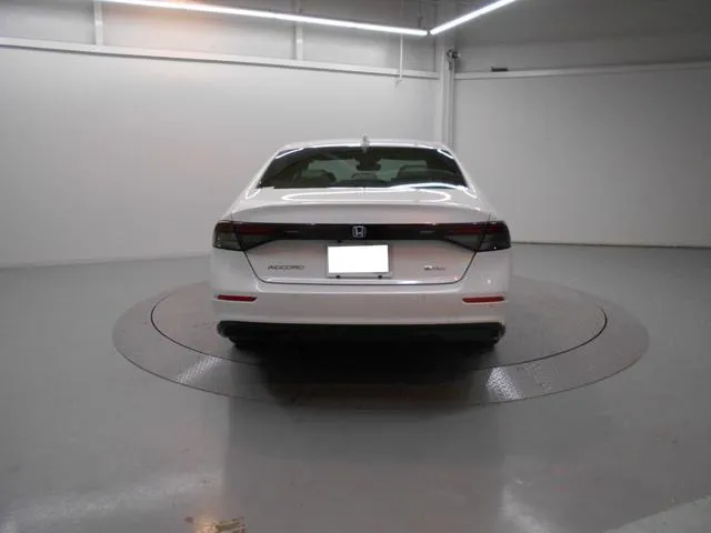 HONDA ACCORD E:HEV HONDA SENSING 360+ PEARL 2025 - image 7