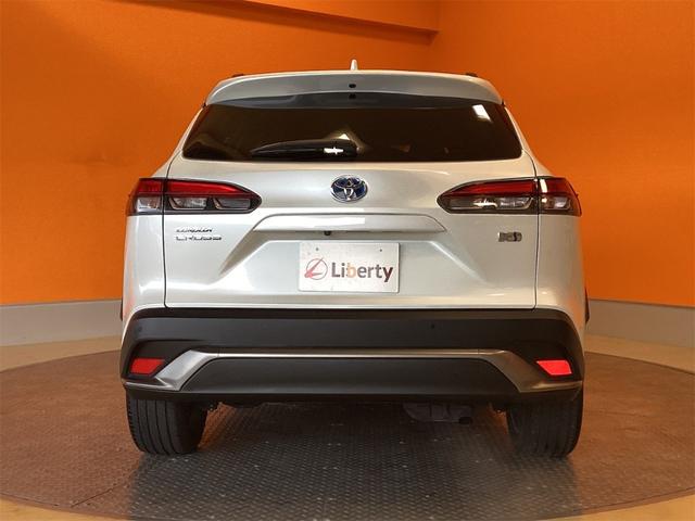 TOYOTA COROLLA CROSS HYBRID Z-WHITE 2023 - image 8