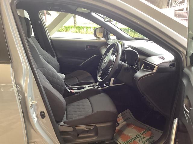 TOYOTA COROLLA CROSS HYBRID G 2023-GRAY - image 3