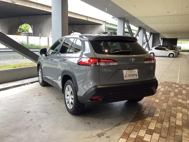 TOYOTA COROLLA CROSS HYBRID G 2023-GRAY - image 6