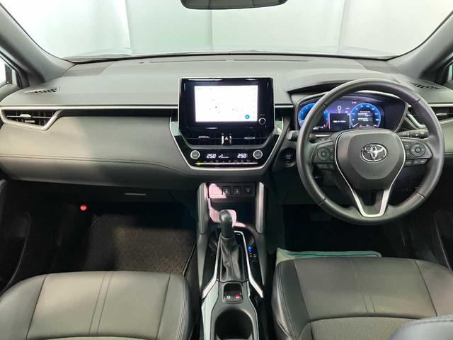 TOYOTA COROLLA CROSS Z SILVER M-2023 - image 8
