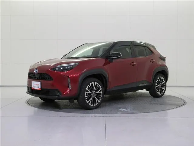 YARIS CROSS Z 2023 RED - image 1