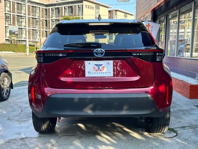 YARIS CROSS Z 2023 DARK RED - image 2