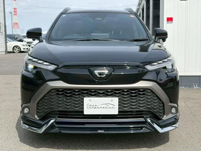 COROLLA CROSS 2025 HYBRID Z BLACK - image 6