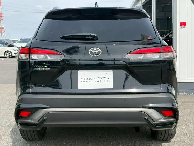 COROLLA CROSS 2025 HYBRID Z BLACK - image 7