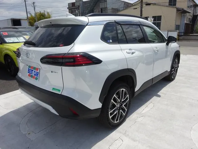 COROLLA CROSS 2025 HYBRID Z GRAY - image 6