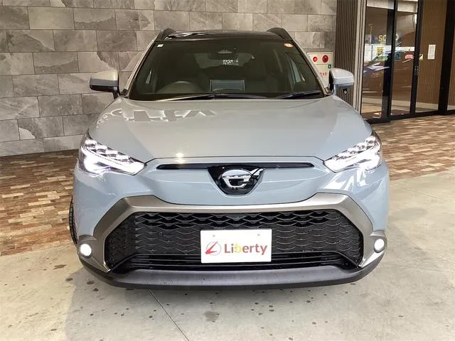 COROLLA CROSS 2025 HYBRID Z GRAY II - image 1