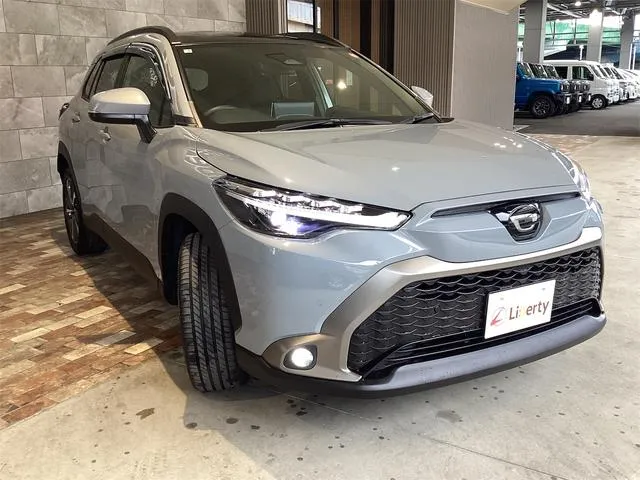 COROLLA CROSS 2025 HYBRID Z GRAY II - image 2