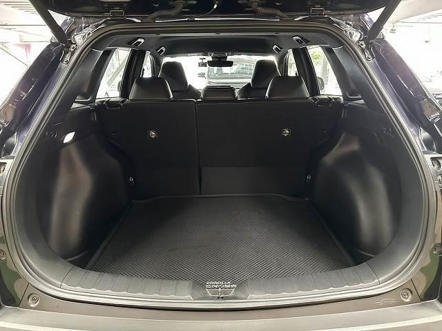 TOYOTA COROLLA CROSS HYBRID 2022 Z BLACK M - image 9