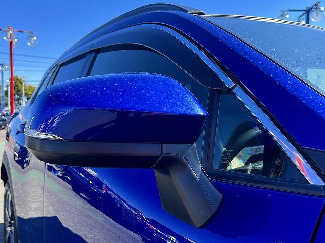 TOYOTA COROLLA CROSS HYBRID Z 2022 BLUE - image 3