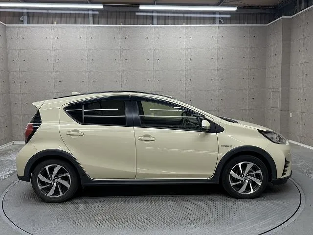 AQUA Z HYBRID 2023 BEIGE M - image 2