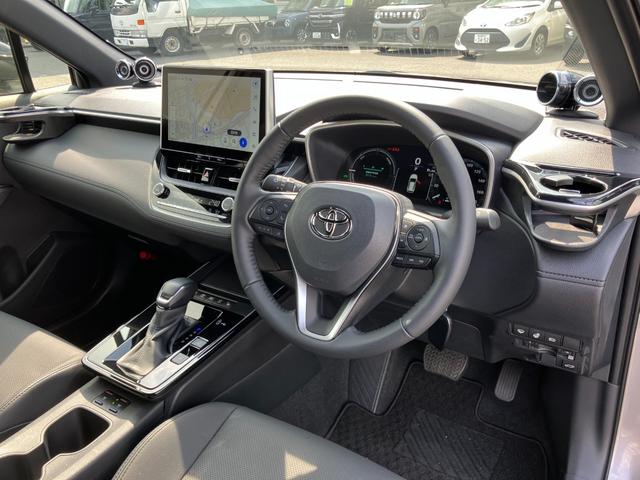 Toyota Corolla Cross Hybrid  Z Gray - image 11