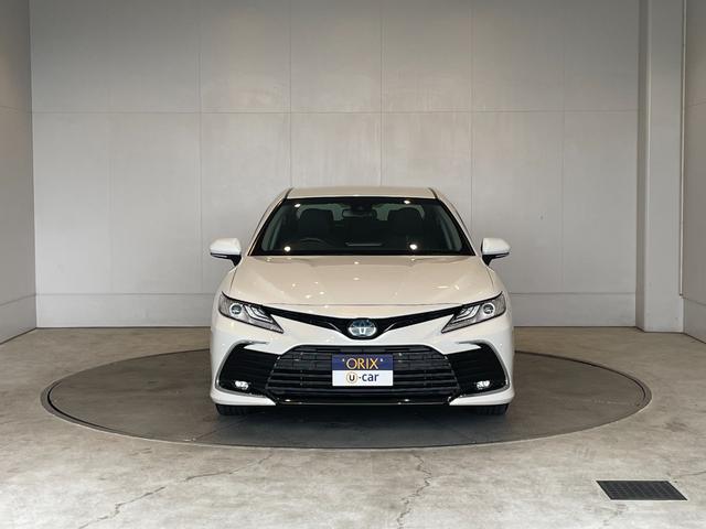 Toyota Camry G 2021 White - image 2