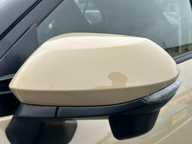 Yaris Cross X 2021 Beige - image 2