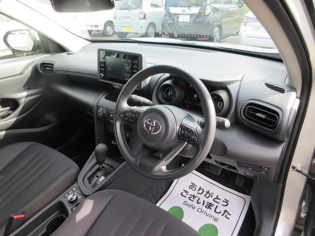 Yaris Cross X 2021 Silve - image 8