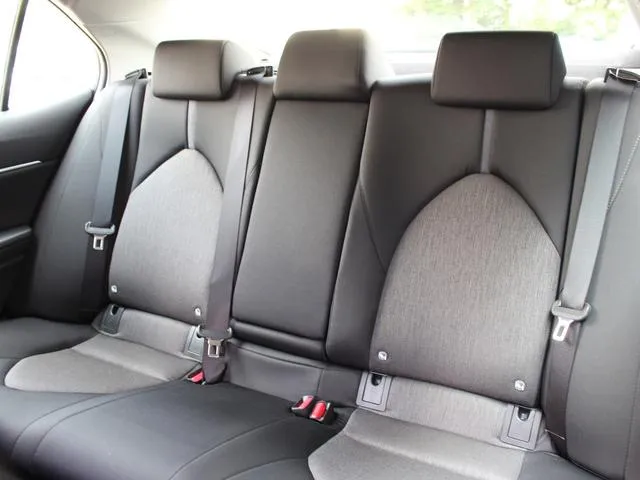 Toyota Camry G 2022 Gray - image 4