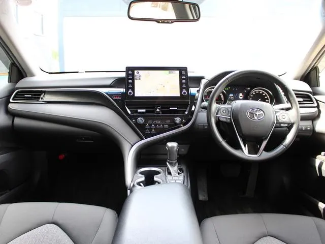 Toyota Camry G 2022 Gray - image 5