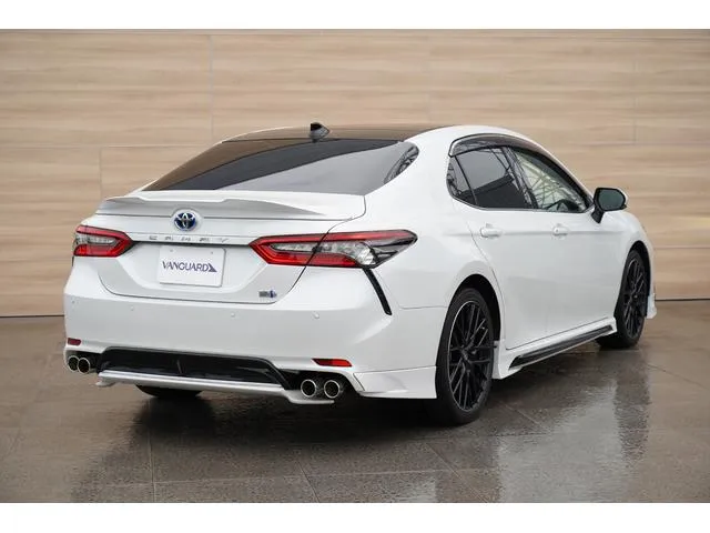 Toyota Camry Ws Leather Package  2022 White - image 10