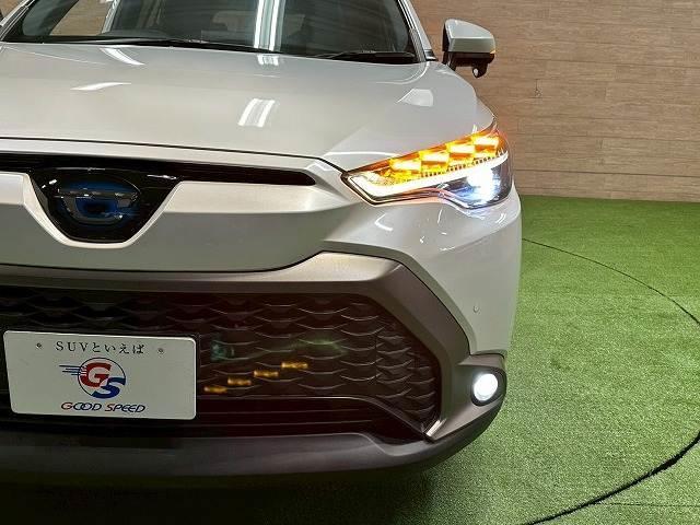 Toyota Corolla Cross Hybrid-Z Pearl White - image 11