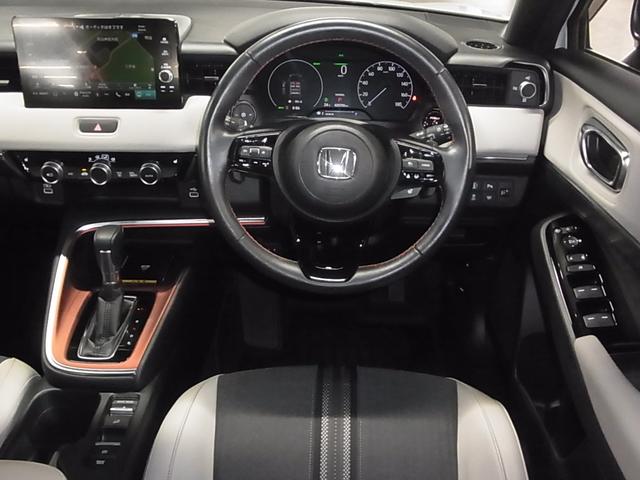 Honda Vezel E:Hev Z Play Package - image 12