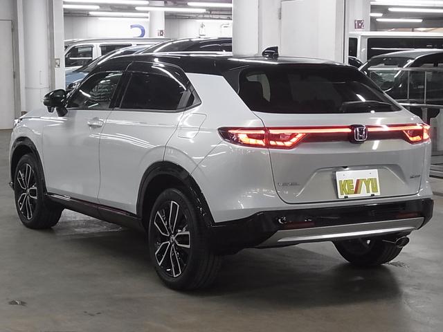Honda Vezel E:Hev Z Play Package - image 14