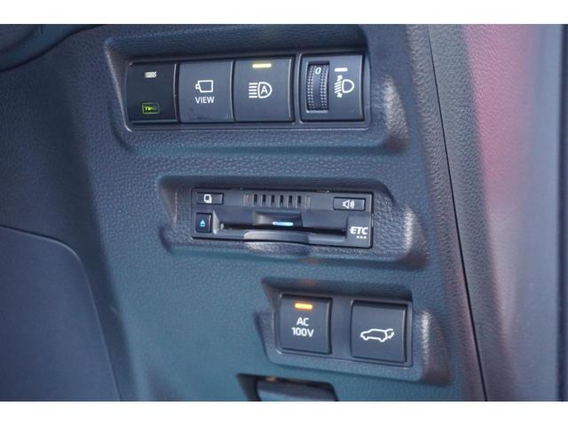 Toyota Corolla Cross Z 2022 Red - image 16