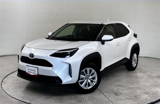 Yaris Cross 2021 G Pearl White - image 1
