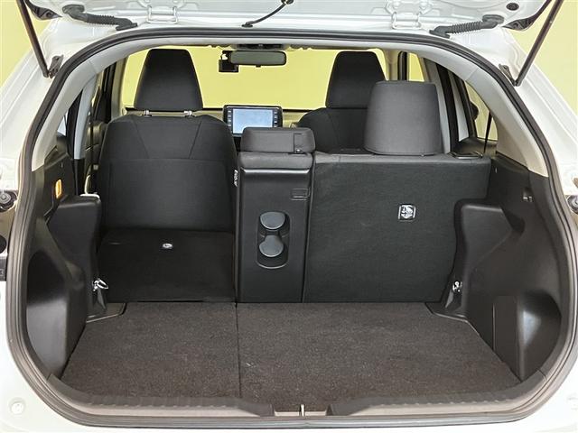 Yaris Cross 2021 G Pearl White - image 2