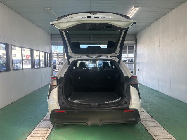 Toyota BZ4X EV White 2023 - image 7