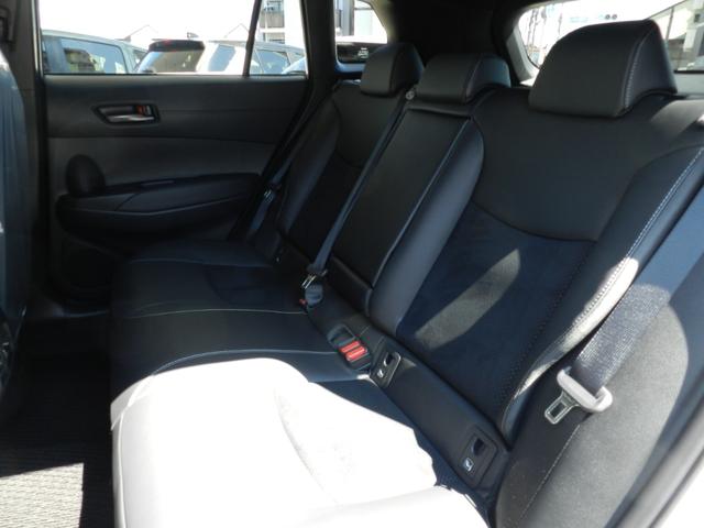 Toyota Corolla Cross Gr Sport 2026 Pearl White - image 3
