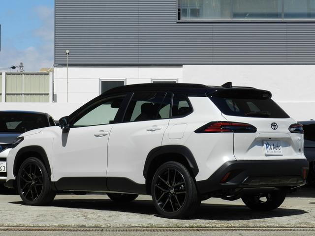 Toyota Corolla Cross Gr Sport 2026 Pearl White - image 5