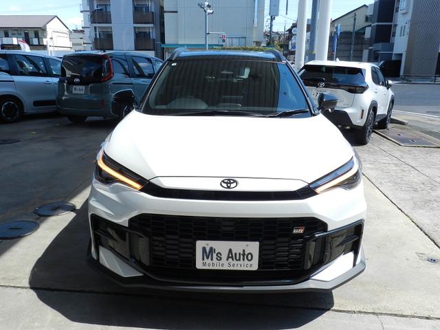 Toyota Corolla Cross Gr Sport 2026 Pearl White - image 9