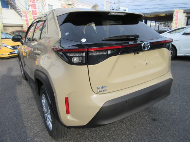 Toyota Yaris Cross G 2022 Beige - image 2