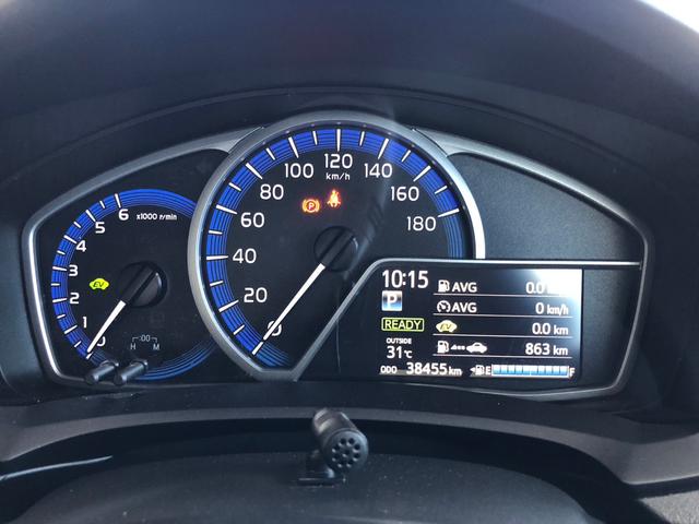 Toyota Axio Non Hybrid Ex 2021 Silver Colour - image 4
