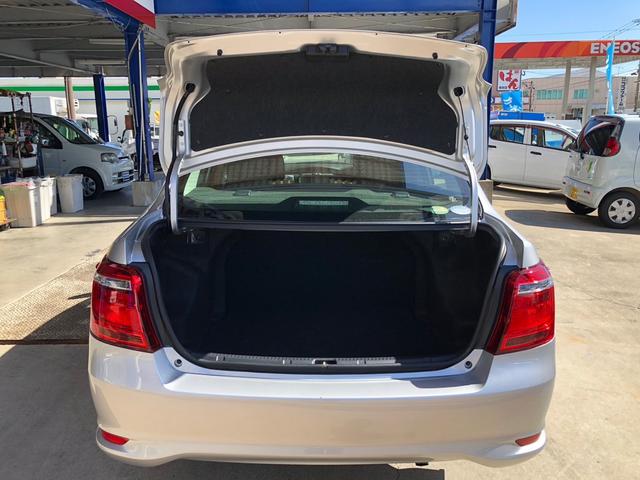 Toyota Axio Non Hybrid Ex 2021 Silver Colour - image 6