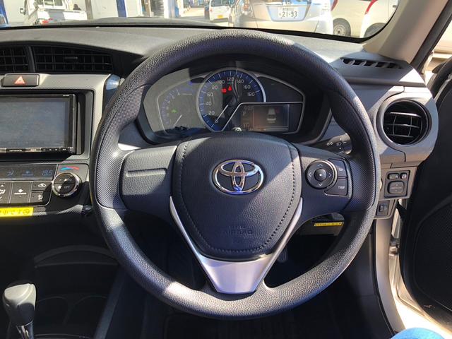 Toyota Axio Non Hybrid Ex 2021 Silver Colour - image 10