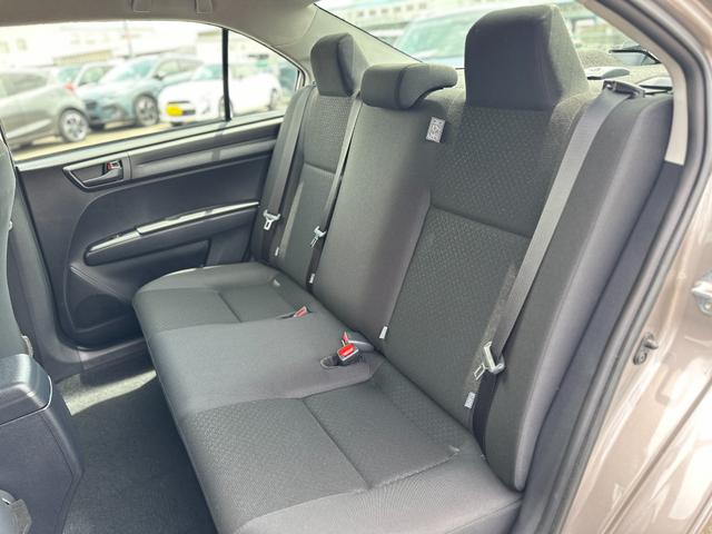 Toyota Corolla Axio Non Hybrid 2025 bronze Colour - image 2
