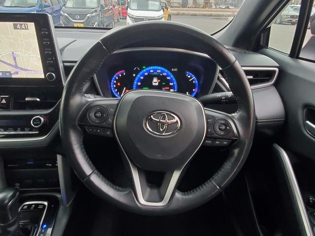 Toyota Corolla Cross Hybrid S 2022 Black - image 5