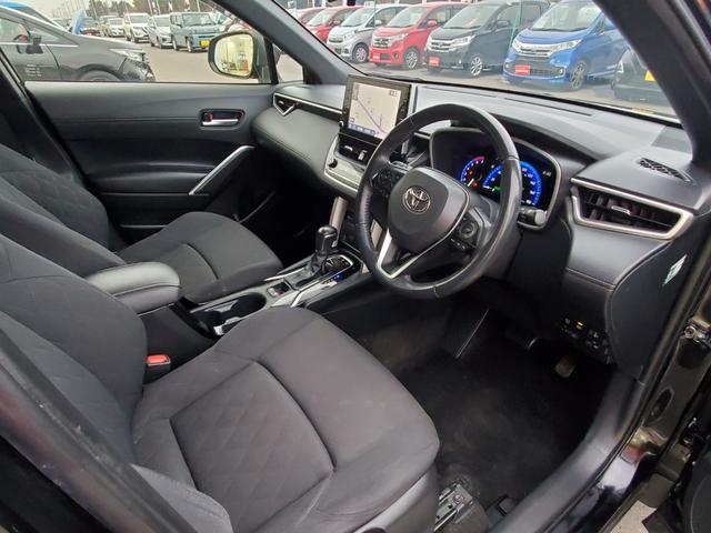Toyota Corolla Cross Hybrid S 2022 Black - image 10