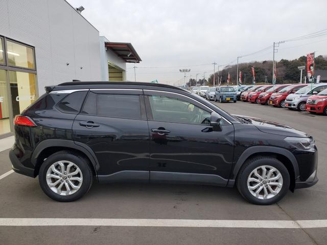 Toyota Corolla Cross Hybrid S 2022 Black - image 15