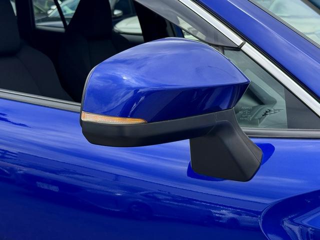 Toyota Corolla Cross Hybrid S 2022 Blue - image 3