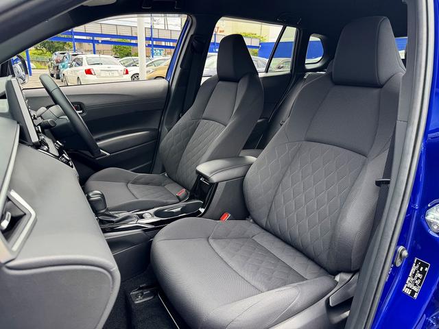 Toyota Corolla Cross Hybrid S 2022 Blue - image 15